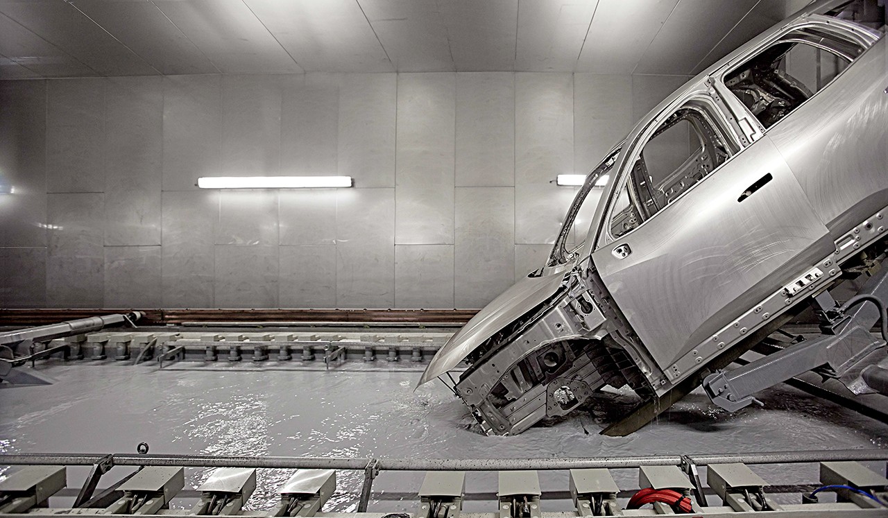 汽車鈑金件如何做好電泳